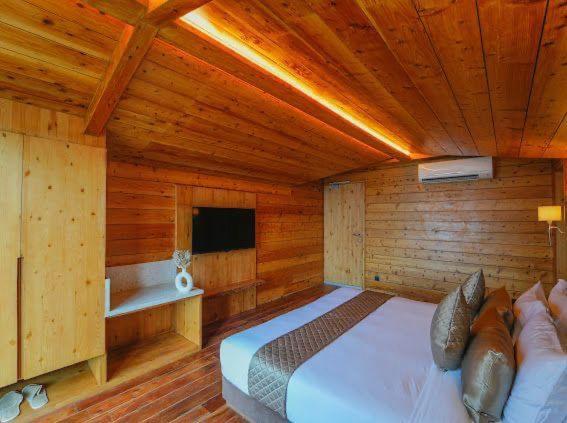 Anantam Resort & Spa Kasauli Ngoại thất bức ảnh