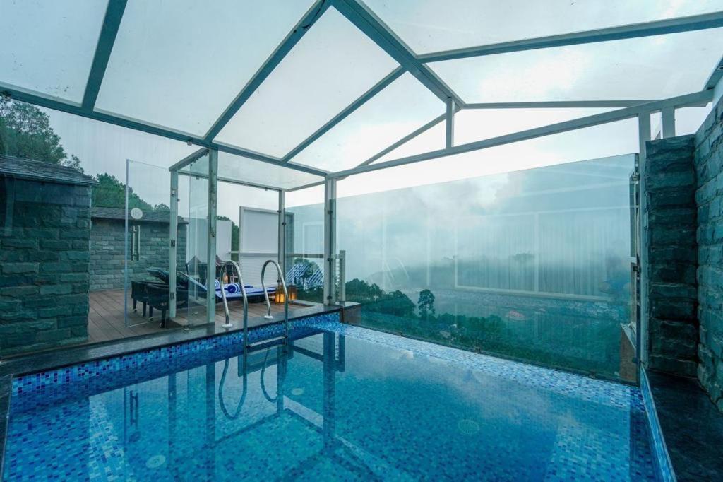 Anantam Resort & Spa Kasauli Ngoại thất bức ảnh